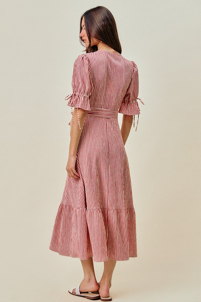 SO ME Stripe Textured Short Sleeves Lined Wrap Midi Dres