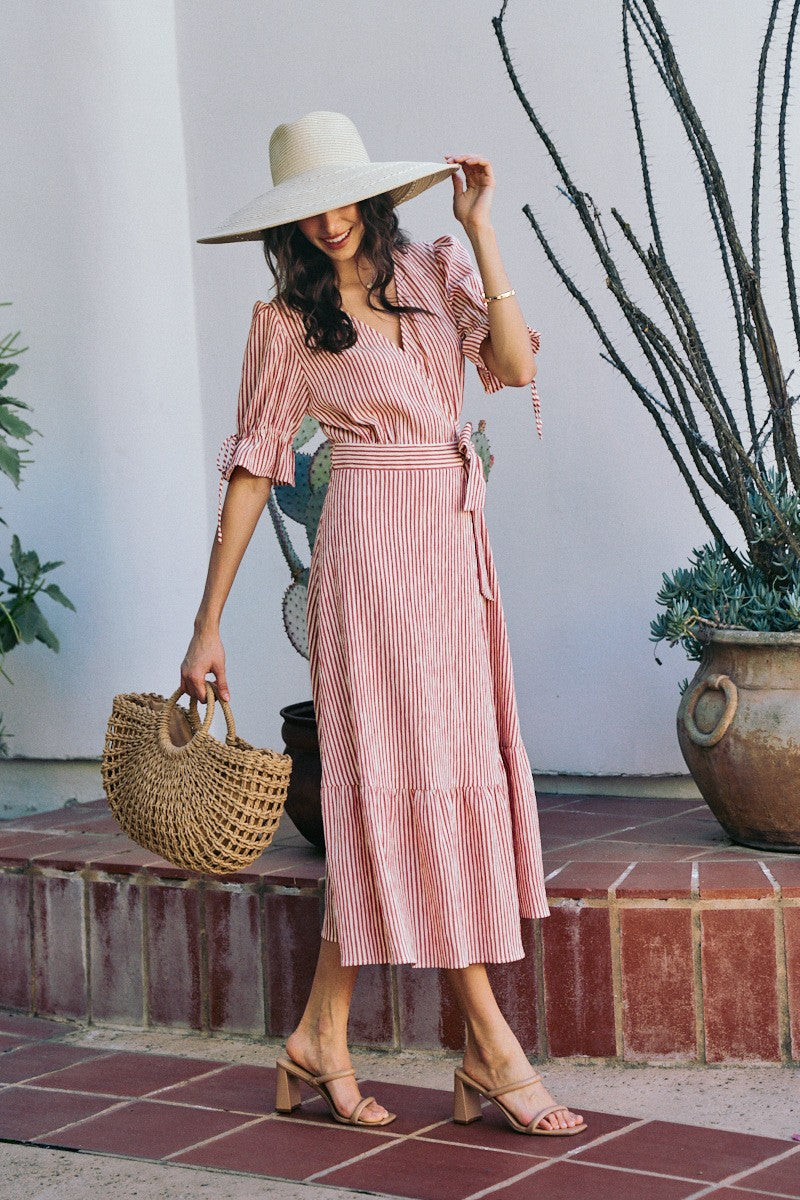 SO ME Stripe Textured Short Sleeves Lined Wrap Midi Dres