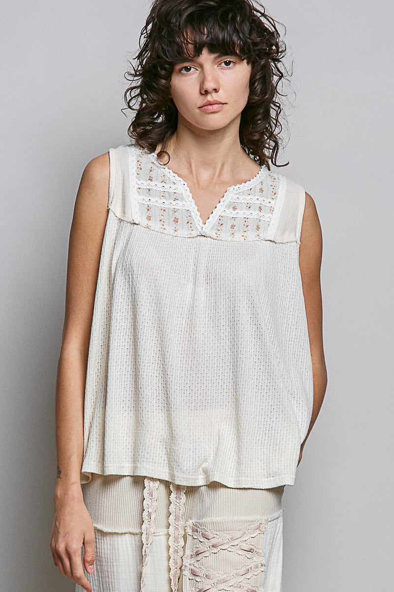 POL Lace Detail Floral Double Gauze Patch Sleeveless Top